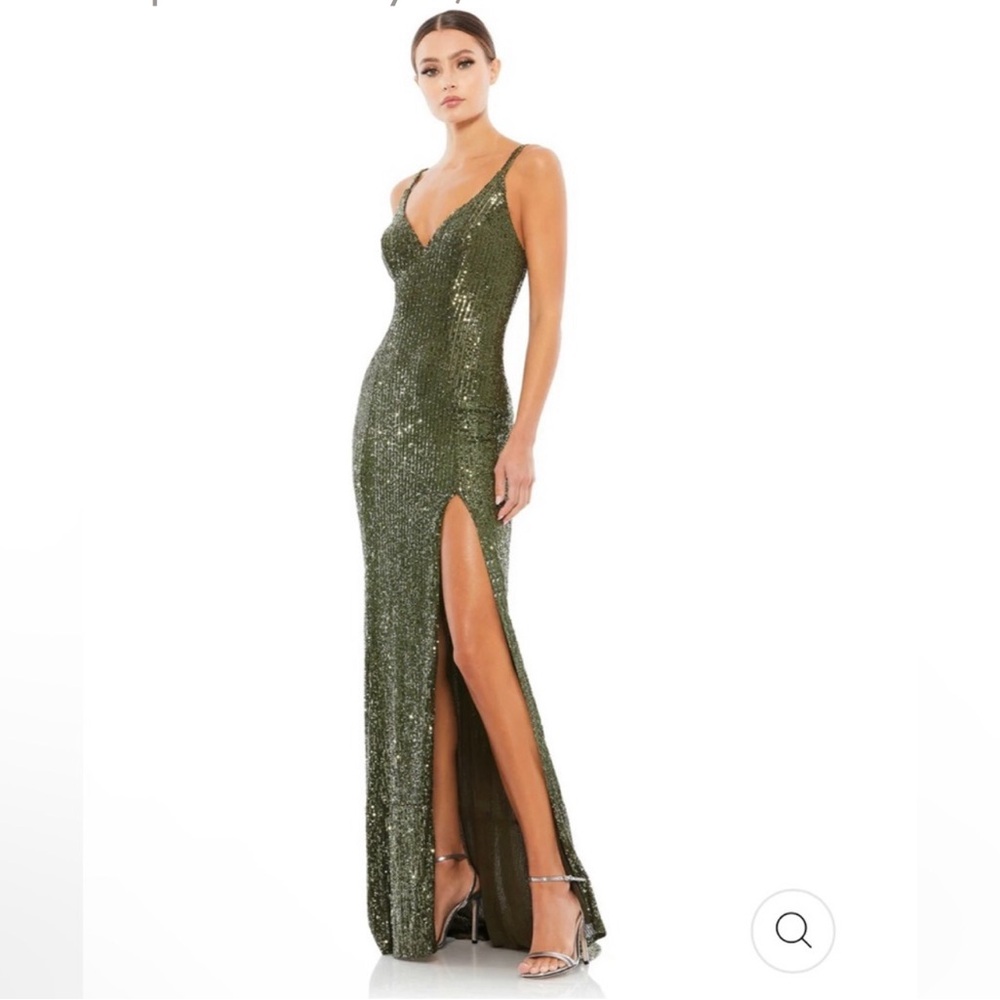 Mac Duggal Sequin Side Slit Column Gown in Olive, Size 2